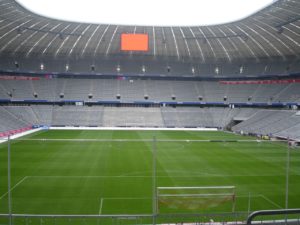 speedmaster stadionvariante fc bayern münchen geschwindigkeitspresenting