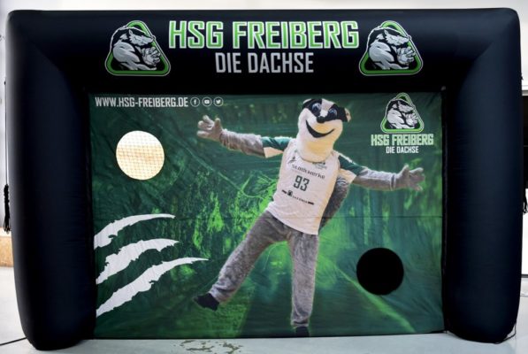 Inflatable Goal with branding in action HSG Freiberg Die Dachse